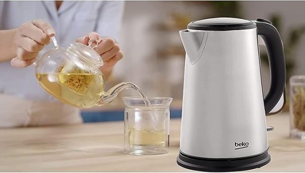 Beko WKM6226I Stainless Steel Water Kettle, 1.7 L Capacity, 2200 Watts, Auto Off, 360 Degree Rotation - Image 3